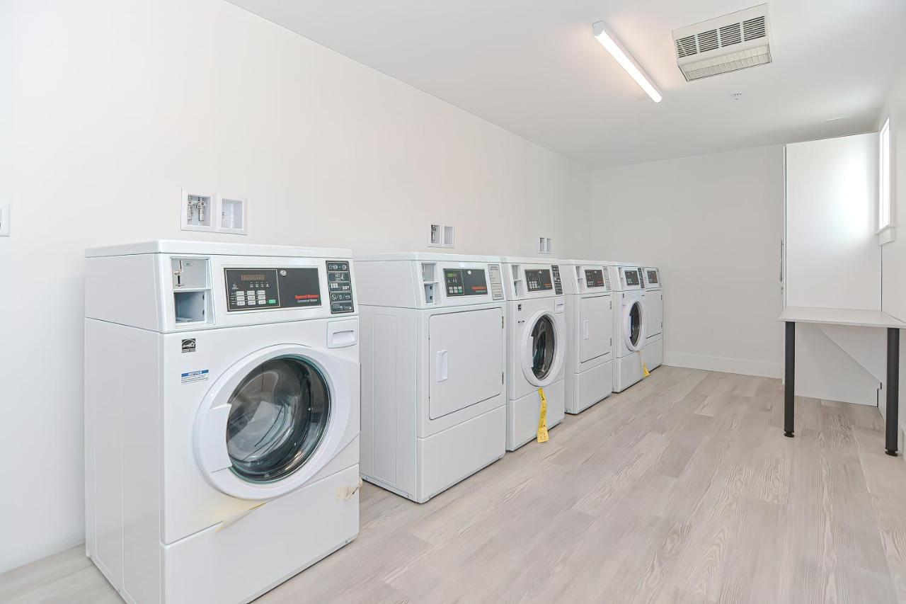 Thomas Sea Suites At Harbourtown Plymouth Esterno foto