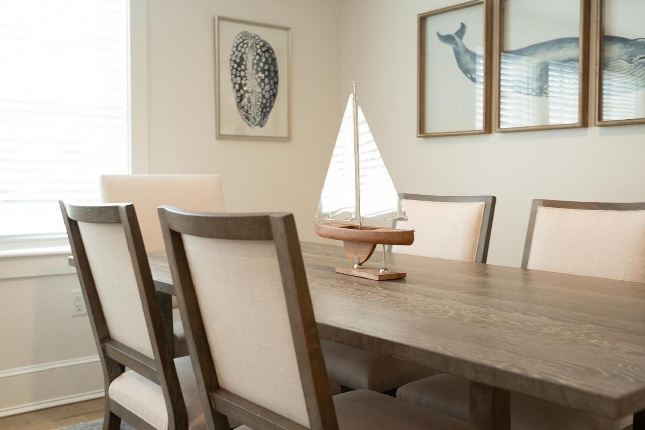 Thomas Sea Suites At Harbourtown Plymouth Esterno foto